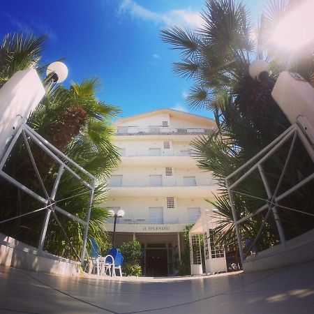 Splendid B&B Milano Marittima Bagian luar foto